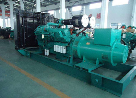 长宁800kw康明斯柴油发电机组图片 长宁800kw康明斯柴油发电机组图片